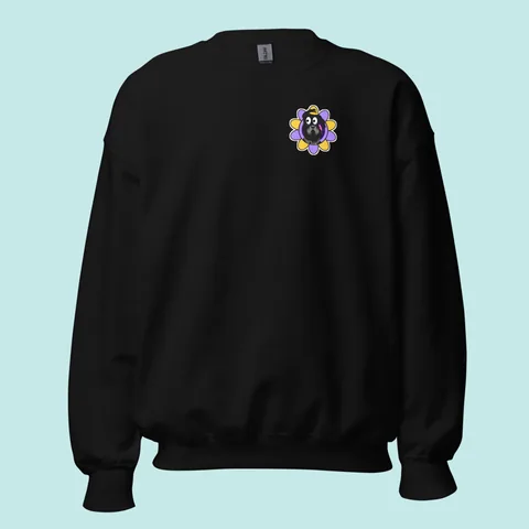 Crewneck Sweatshirt with a hand-drawn Bumba patch